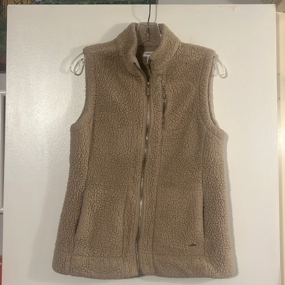 Calvin Klein Jackets & Blazers - Calvin Klein tan “teddy” zip front vest